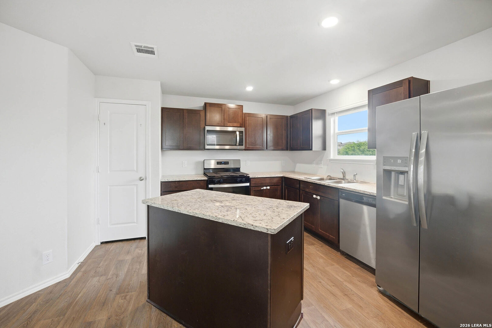 6422 Vivaldi Isle San Antonio TX 78252