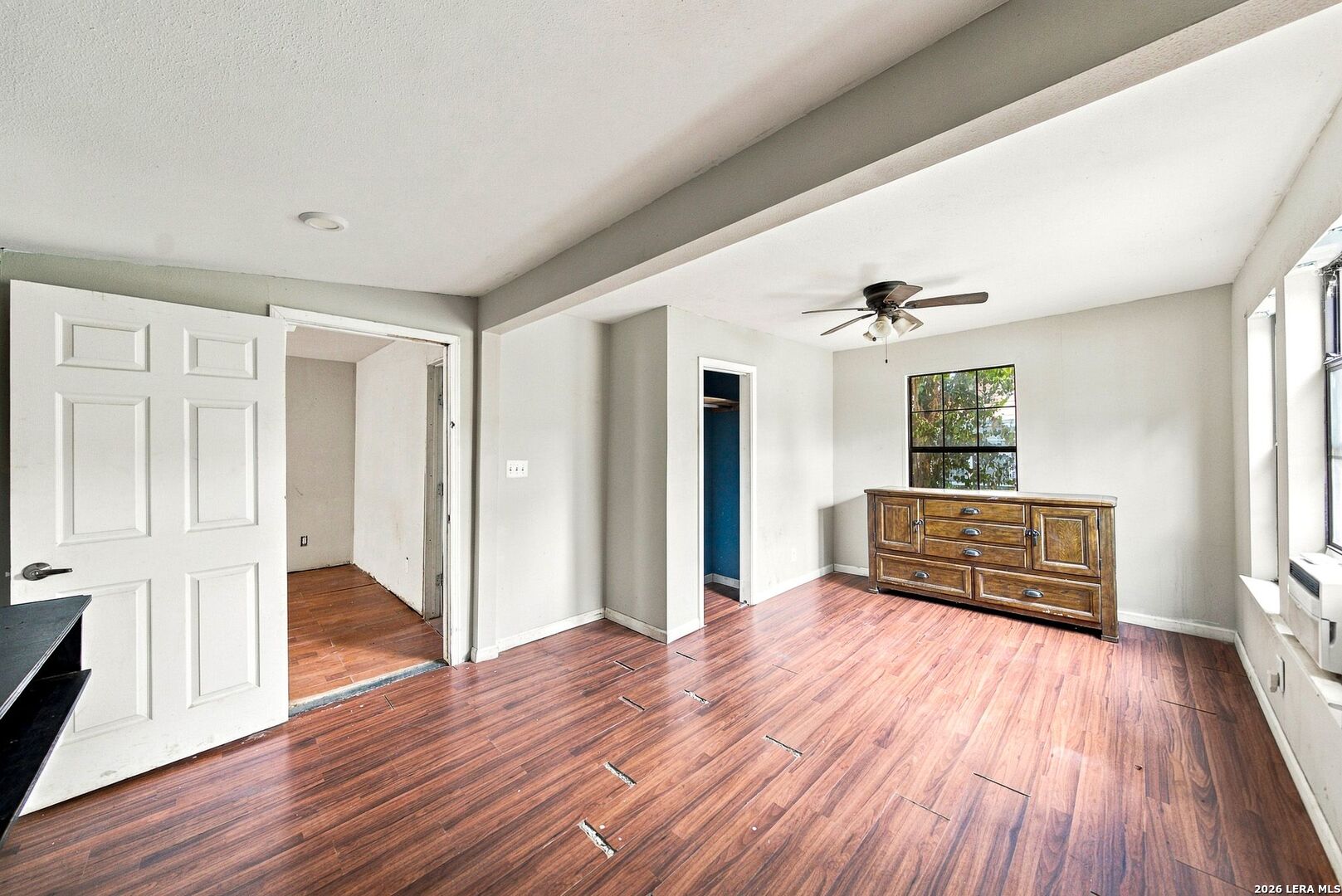 217 W Benbo Street Seguin TX 78155