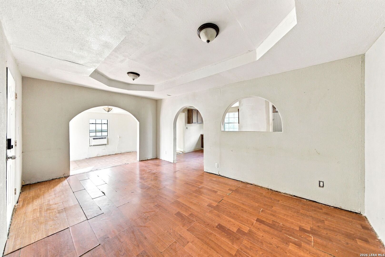 217 W Benbo Street Seguin TX 78155