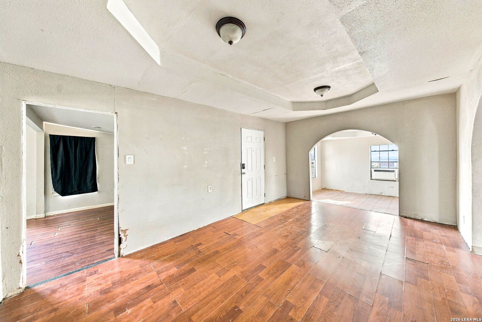 217 W Benbo Street Seguin TX 78155