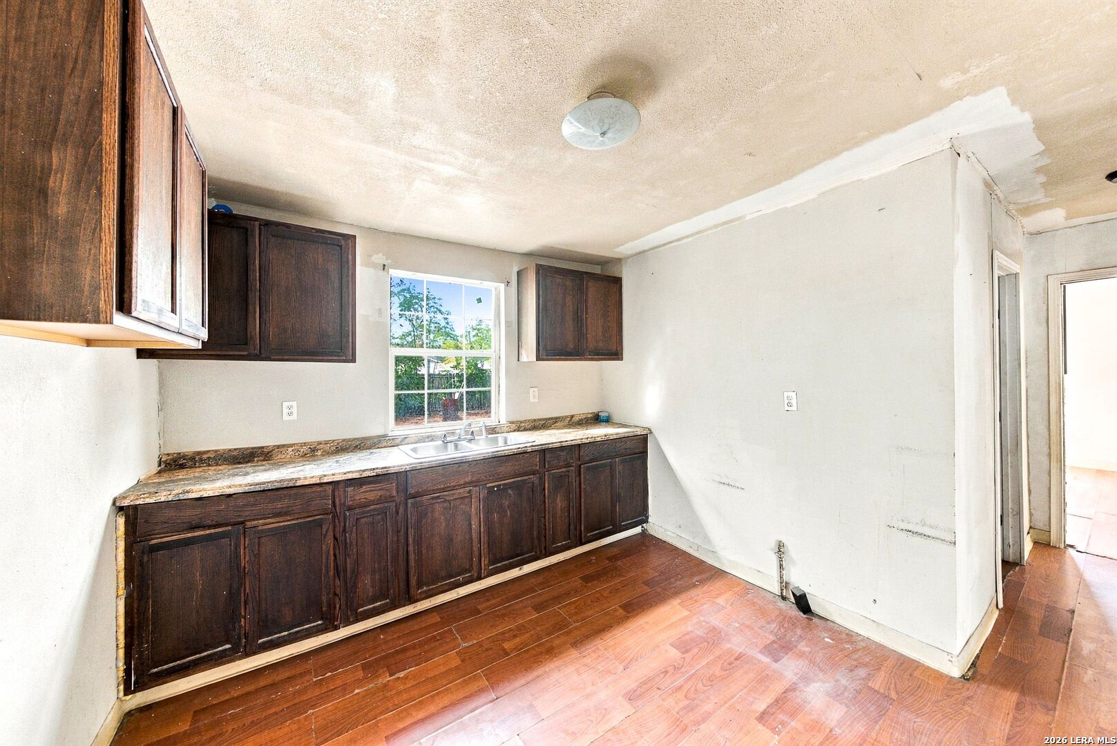 217 W Benbo Street Seguin TX 78155