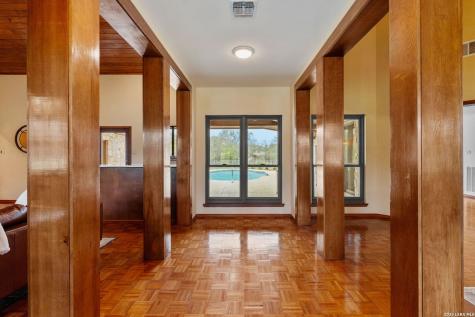 8463 Barron San Antonio TX 78240