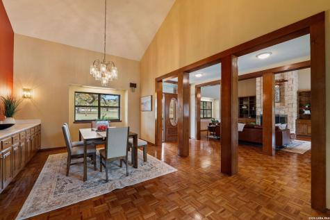8463 Barron San Antonio TX 78240