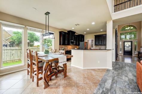 2965 Saddlehorn Seguin TX 78155