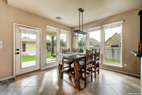 2965 Saddlehorn Seguin TX 78155