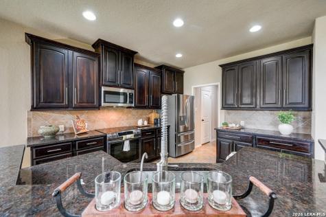 2965 Saddlehorn Seguin TX 78155