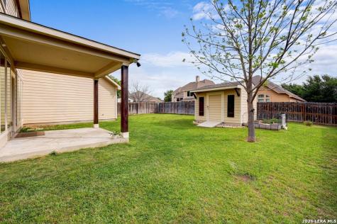 2965 Saddlehorn Seguin TX 78155