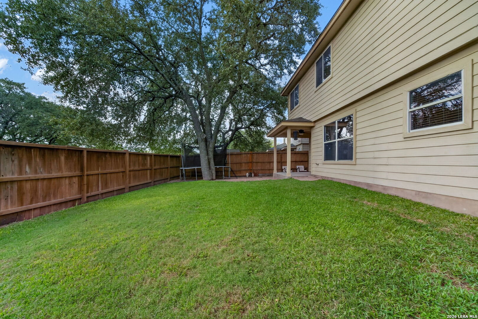 9306 Bartlett Falls San Antonio TX 78250