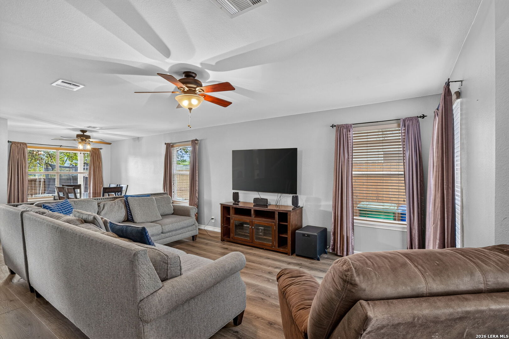 9306 Bartlett Falls San Antonio TX 78250