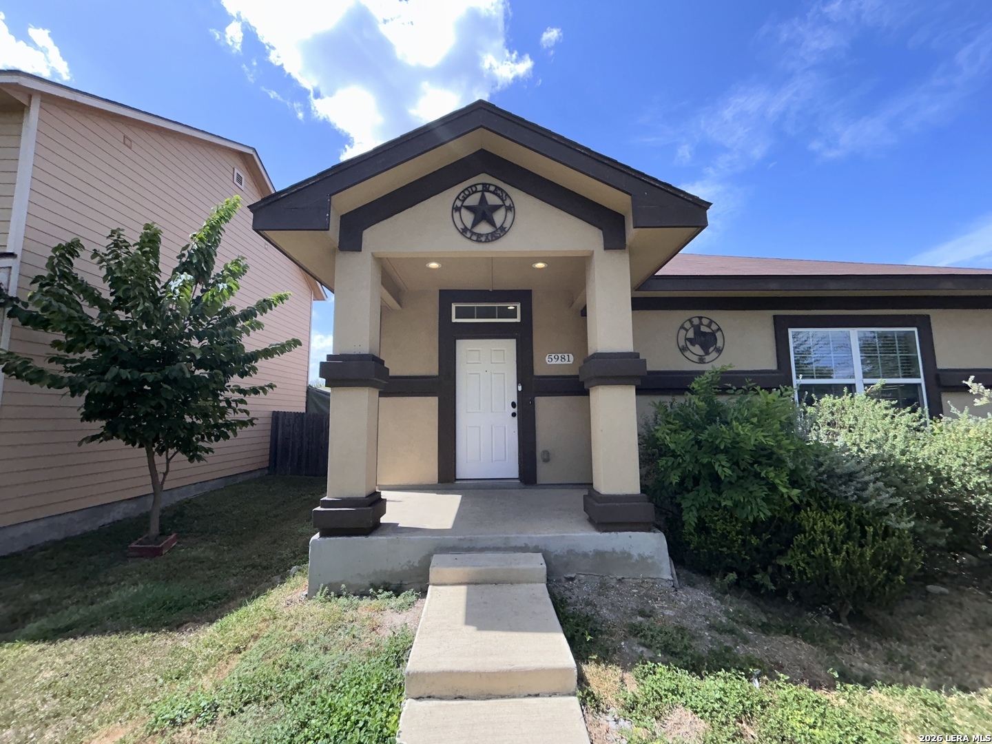 5981 Midcrown Drive San Antonio TX 78218