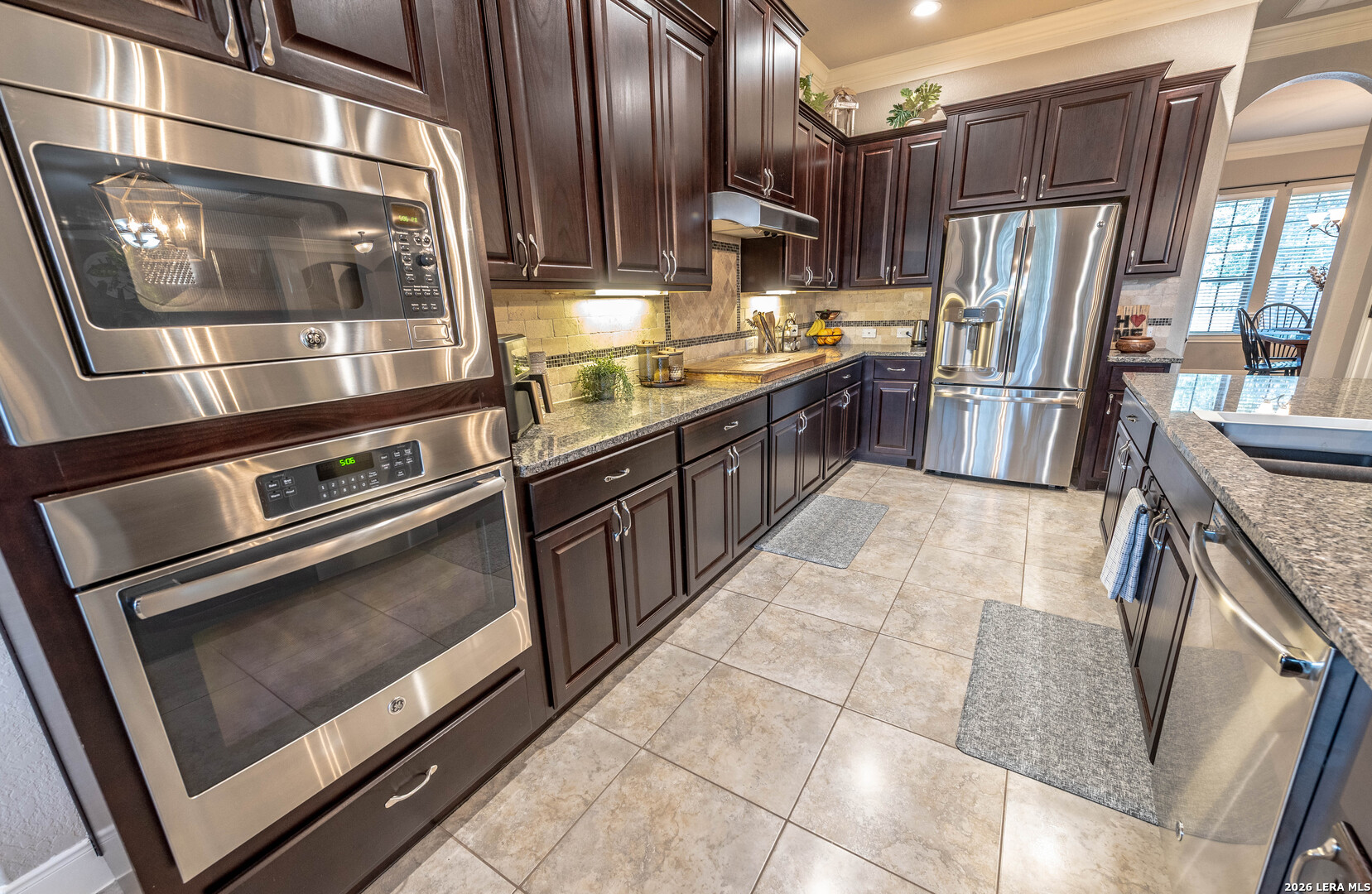 1906 Capella Creek San Antonio TX 78260