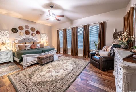 1906 Capella Creek San Antonio TX 78260