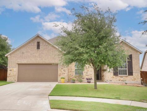 107 Coleto Creek Boerne TX 78006