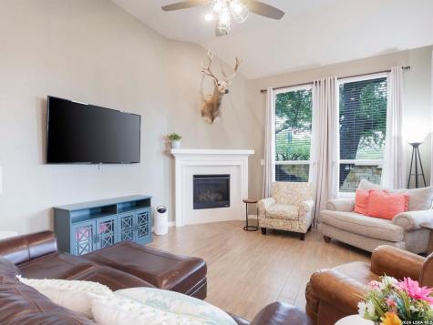 107 Coleto Creek Boerne TX 78006