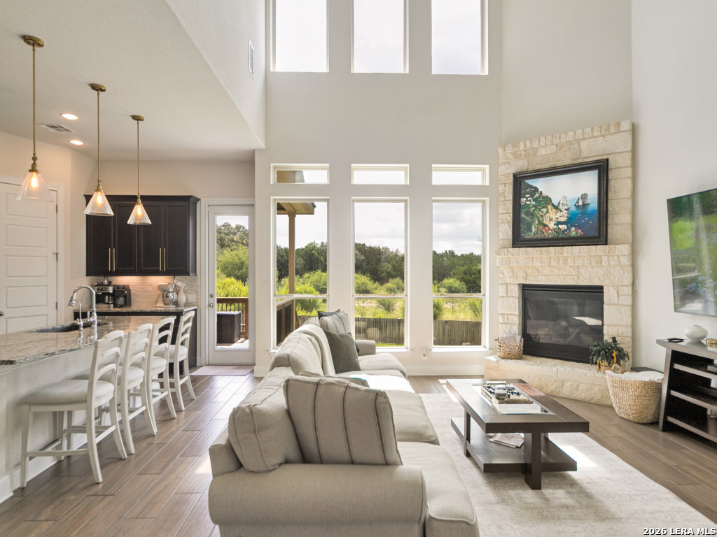 27606 Falls Cove Boerne TX 78015