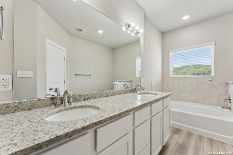 21419 Sir Walter San Antonio TX 78256