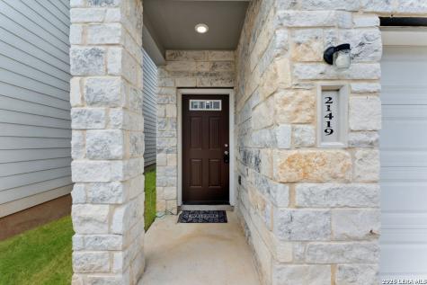 21419 Sir Walter San Antonio TX 78256