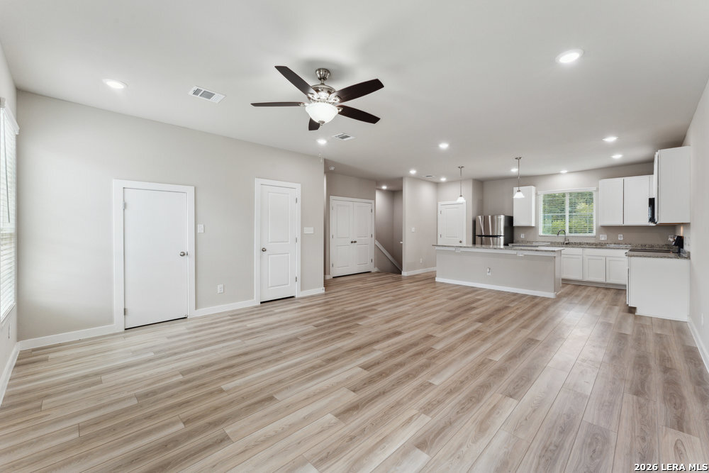 21419 Sir Walter San Antonio TX 78256