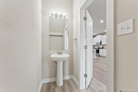 21419 Sir Walter San Antonio TX 78256