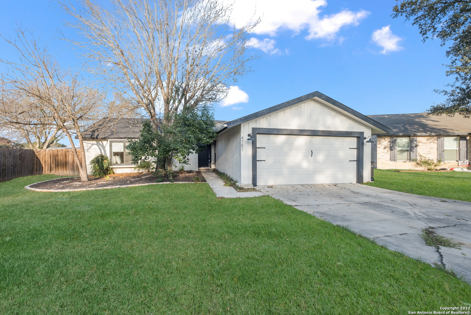 4751 Crested Grove San Antonio TX 78217