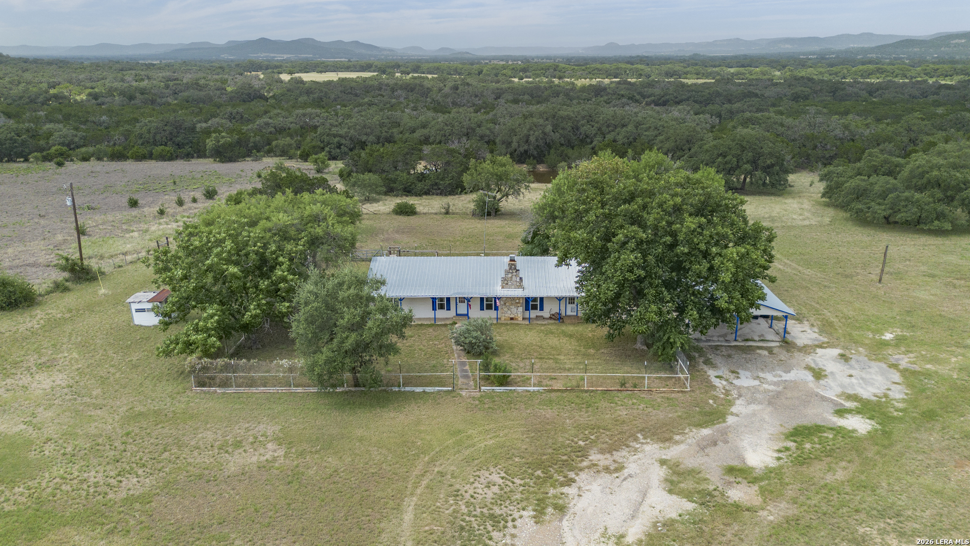 1628 County Road 357 Utopia TX 78884