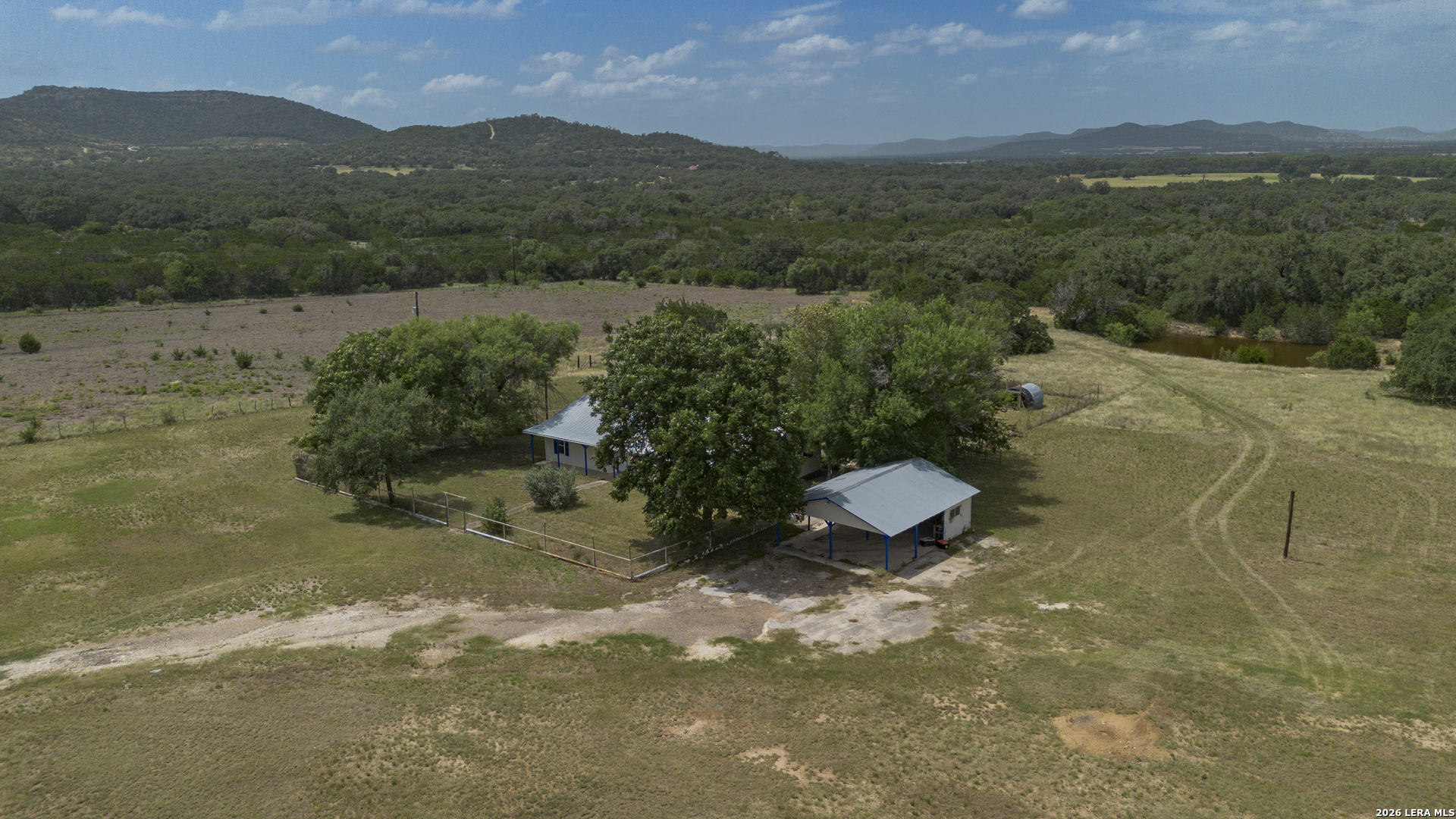 1628 County Road 357 Utopia TX 78884