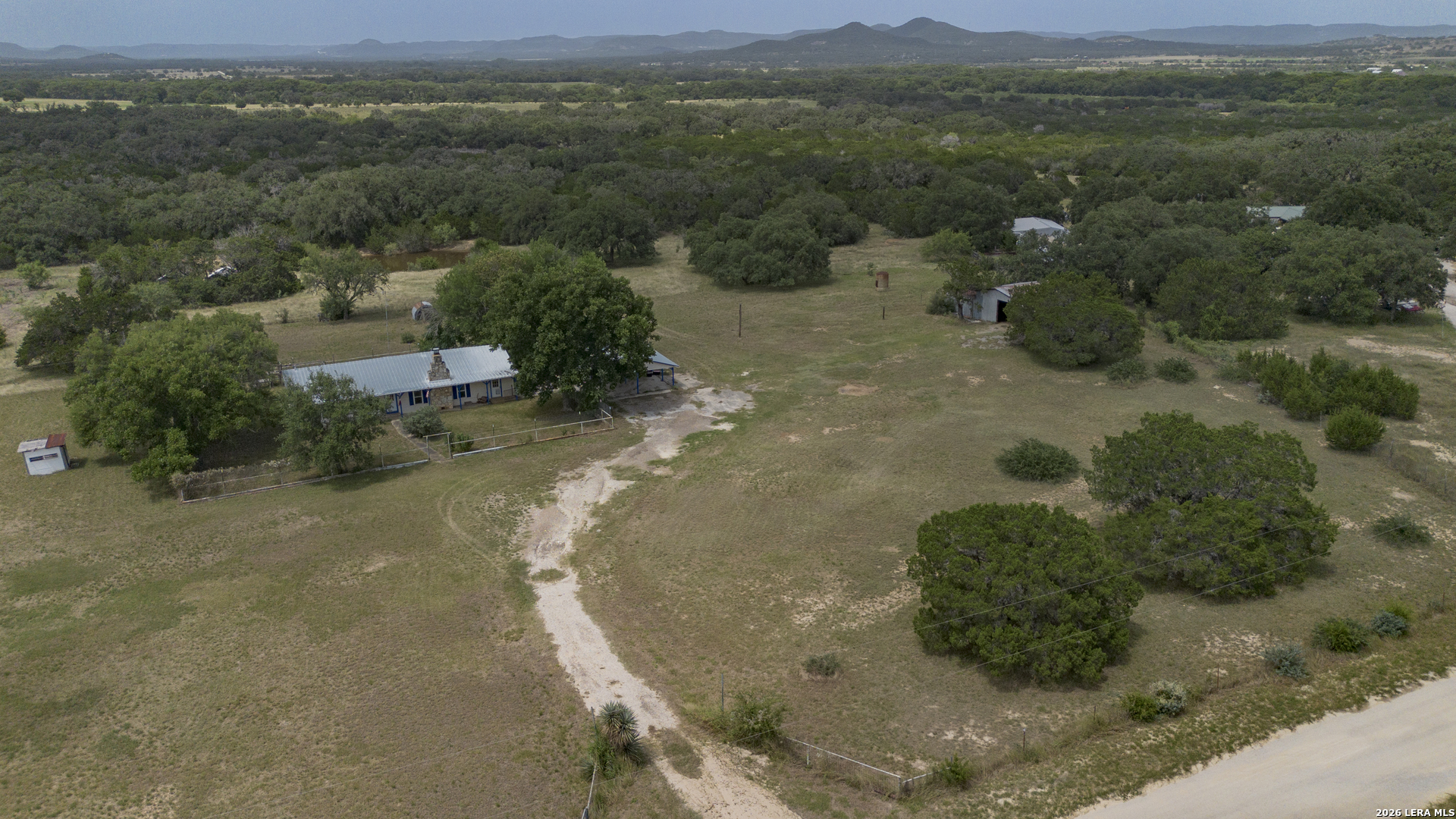 1628 County Road 357 Utopia TX 78884
