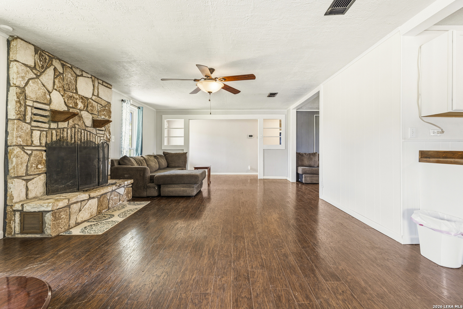 1628 County Road 357 Utopia TX 78884