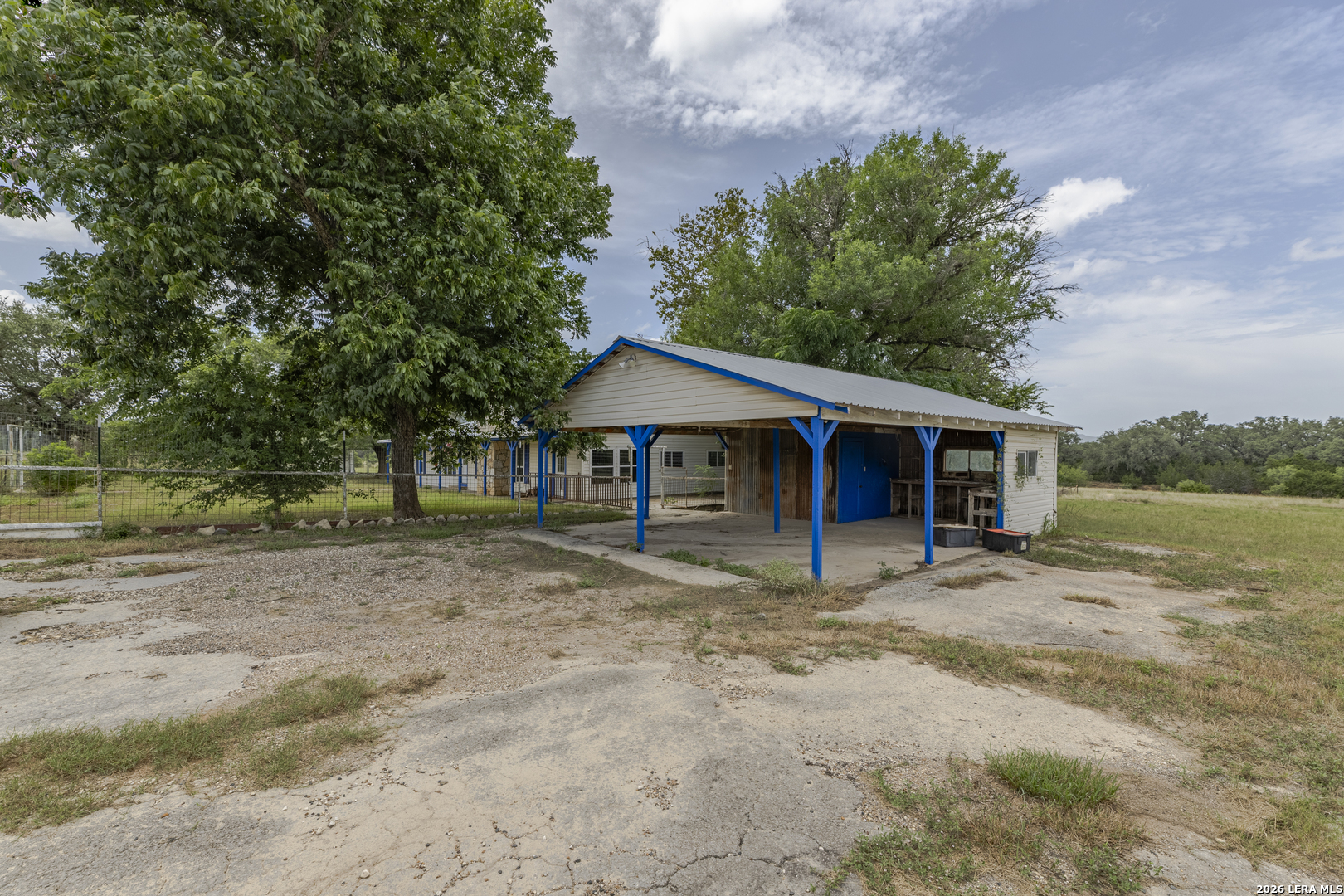 1628 County Road 357 Utopia TX 78884
