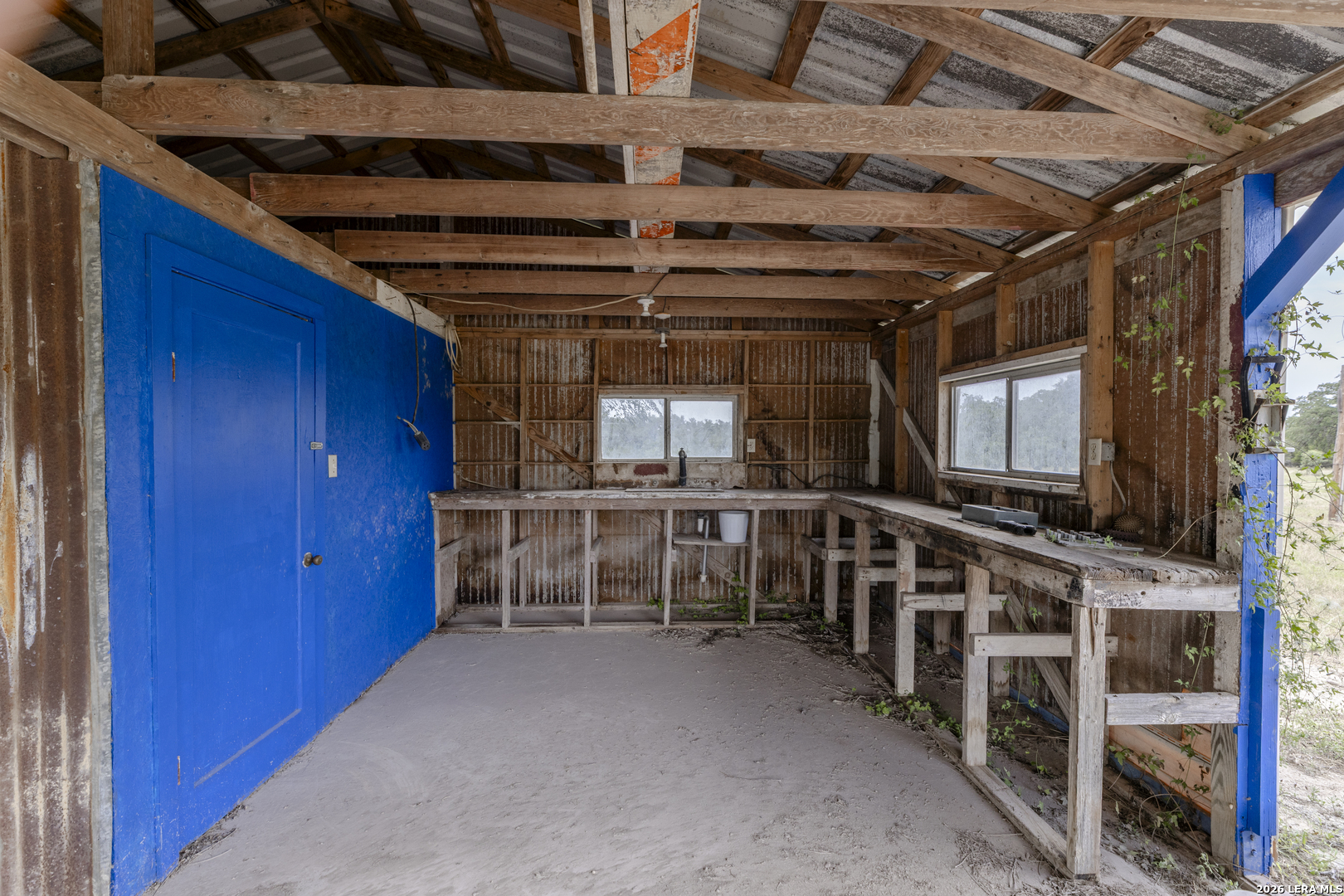 1628 County Road 357 Utopia TX 78884