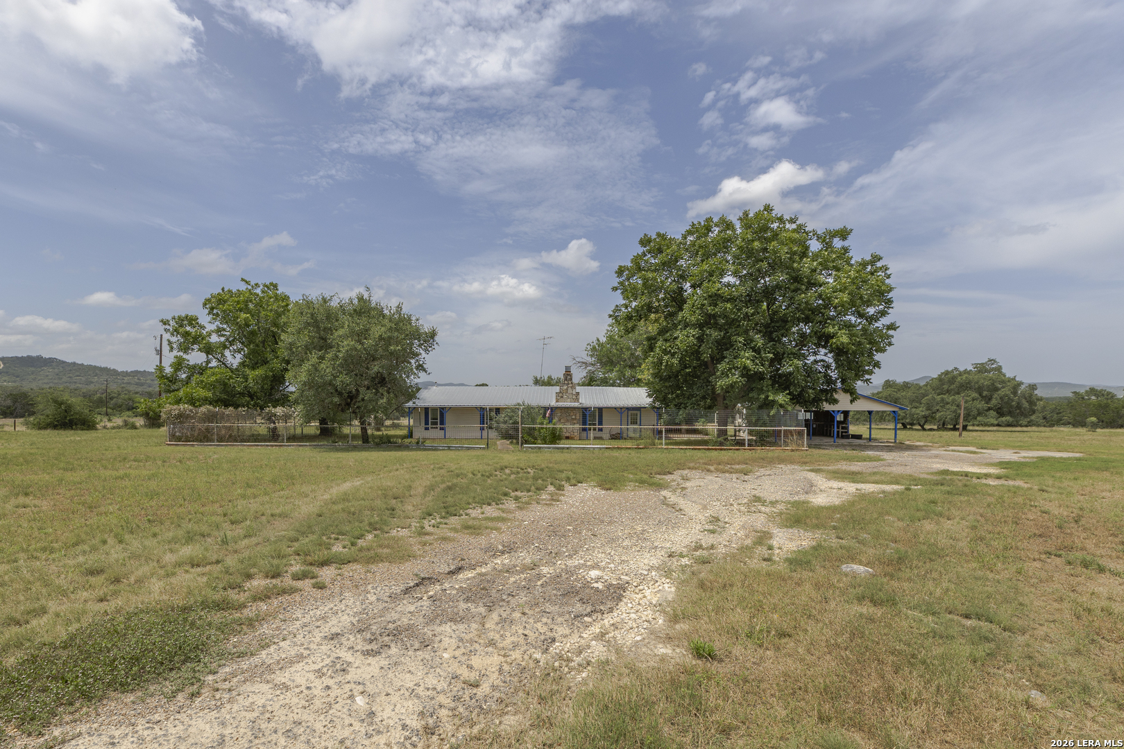 1628 County Road 357 Utopia TX 78884