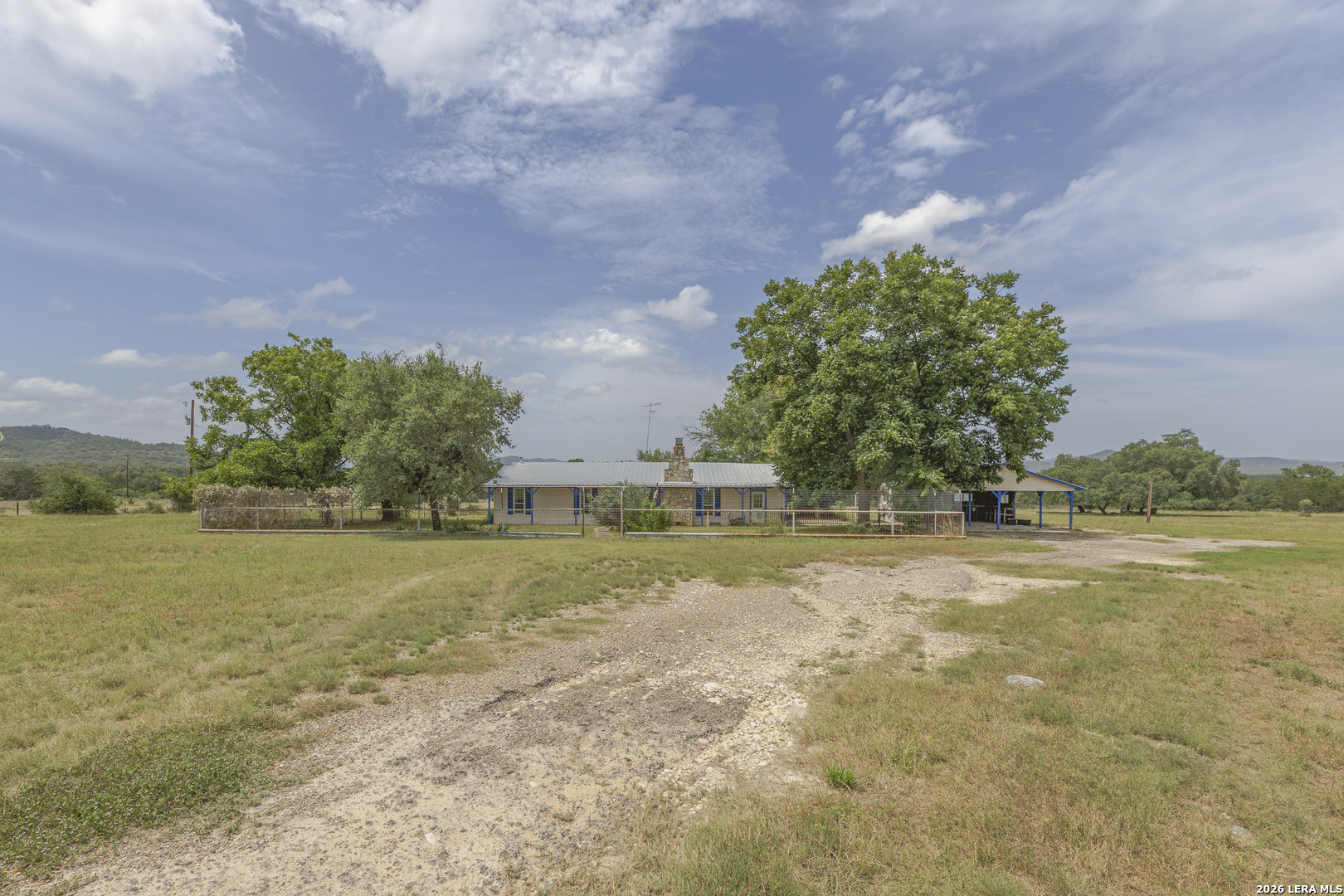1628 County Road 357 Utopia TX 78884