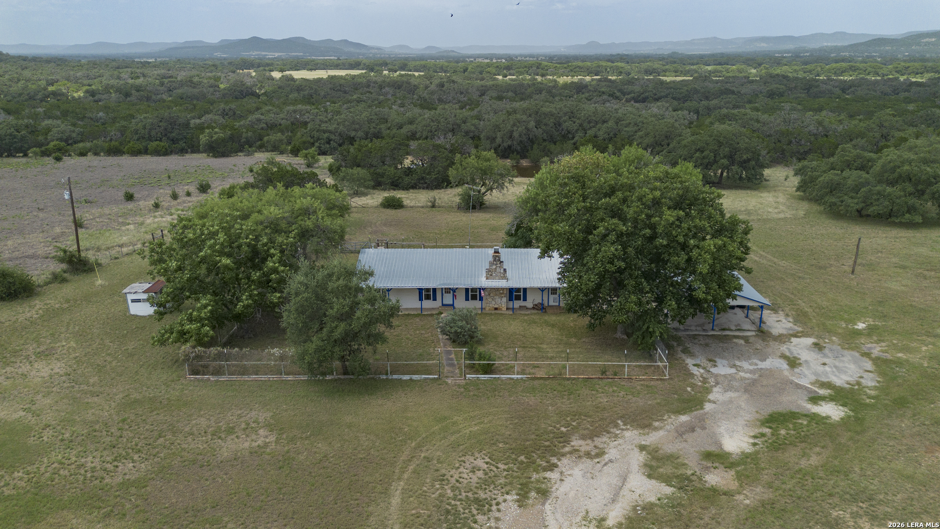1628 County Road 357 Utopia TX 78884