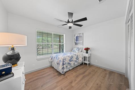 411 Emerald Loop Fredericksburg TX 78624
