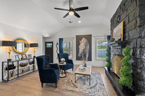 411 Emerald Loop Fredericksburg TX 78624