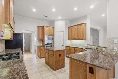18339 Emerald Oaks San Antonio TX 78259