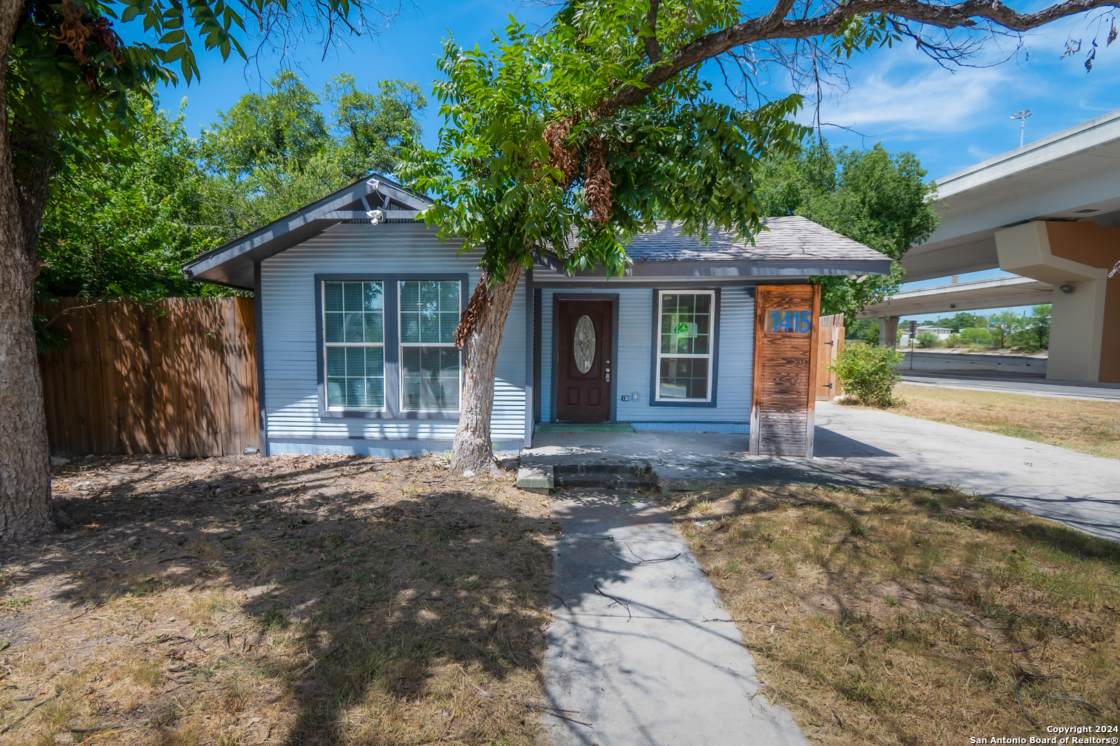 1415 W French San Antonio TX 78201