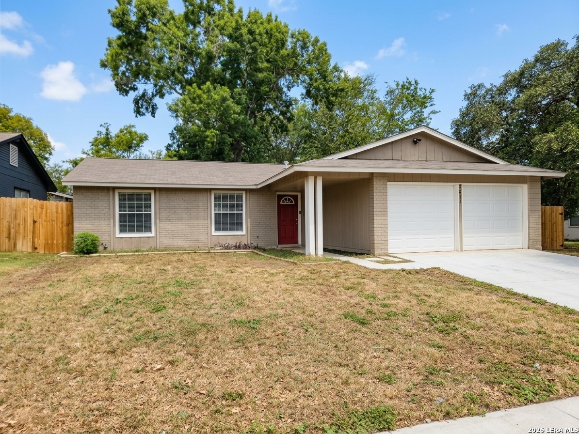 3811 Pipers Crest Street San Antonio TX 78251