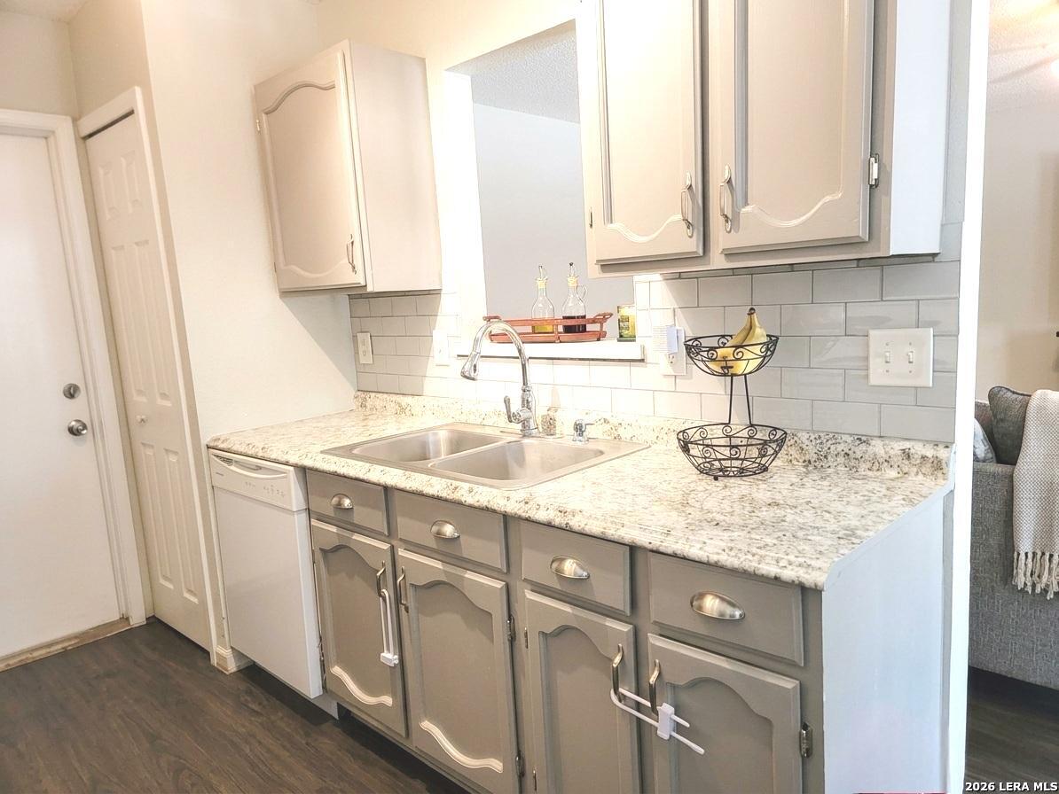 3811 Pipers Crest Street San Antonio TX 78251