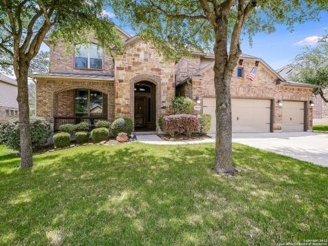 1018 Solitude Cove San Antonio TX 78260