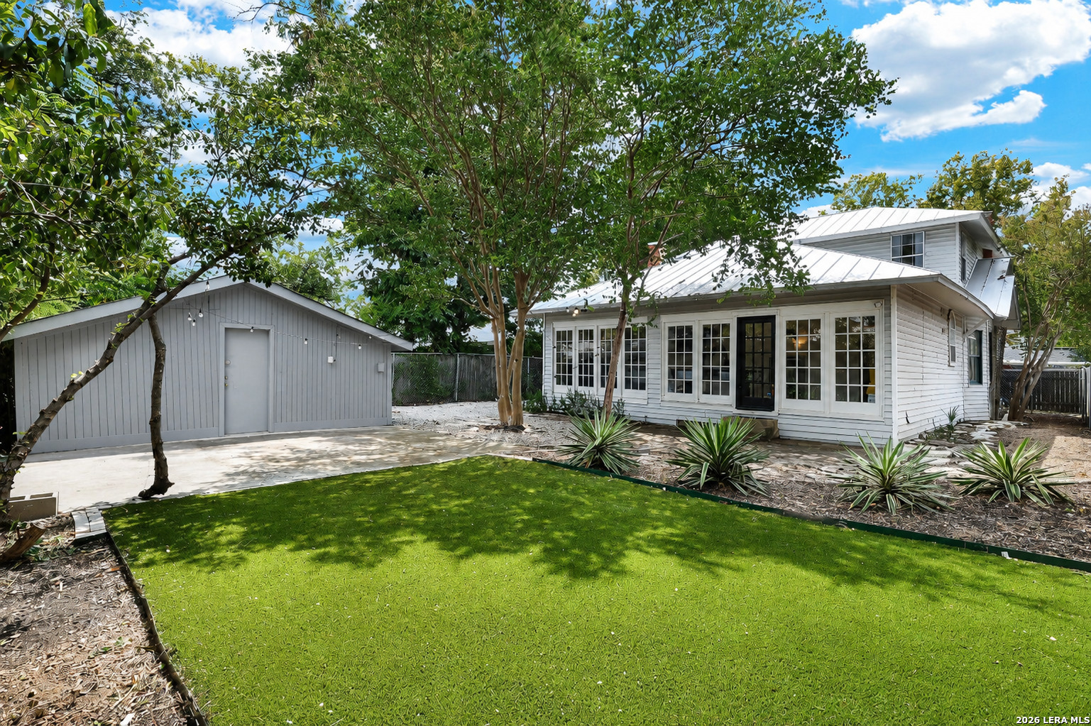 617 E Park Avenue San Antonio TX 78212