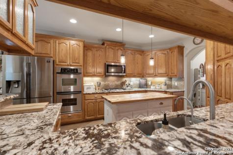 1057 Loma Verde Drive New Braunfels TX 78130
