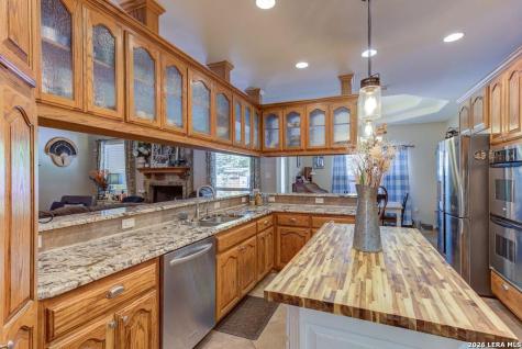 1057 Loma Verde Drive New Braunfels TX 78130