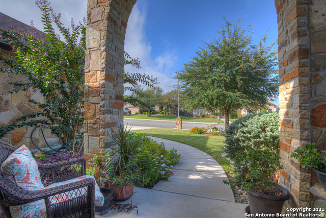 1057 Loma Verde Drive New Braunfels TX 78130