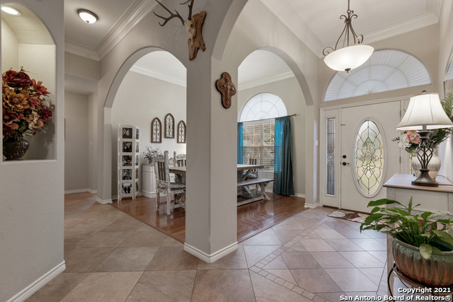1057 Loma Verde Drive New Braunfels TX 78130
