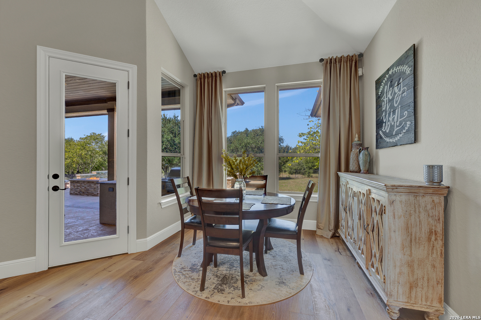 1418 Burgundy New Braunfels TX 78132