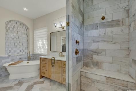 1418 Burgundy New Braunfels TX 78132