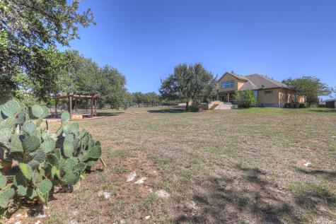 1418 Burgundy New Braunfels TX 78132