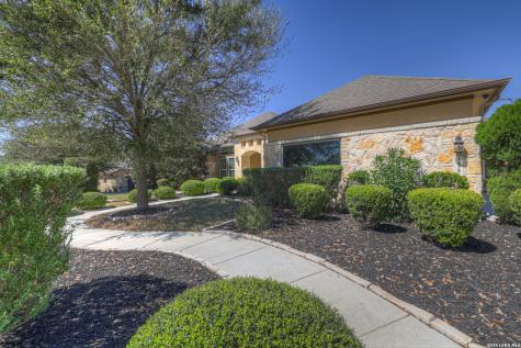 1418 Burgundy New Braunfels TX 78132