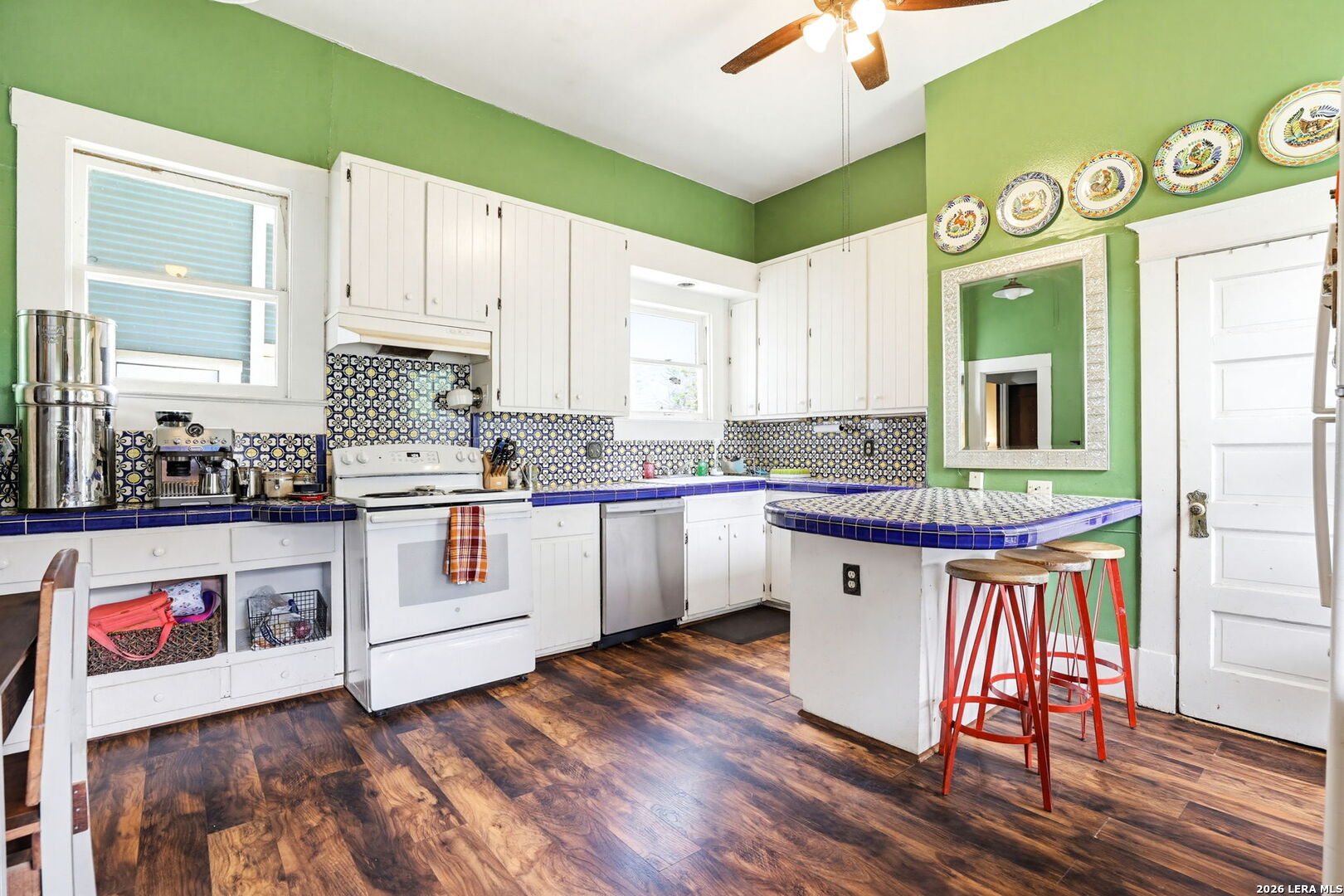 757 N Getty Street Uvalde TX 78801